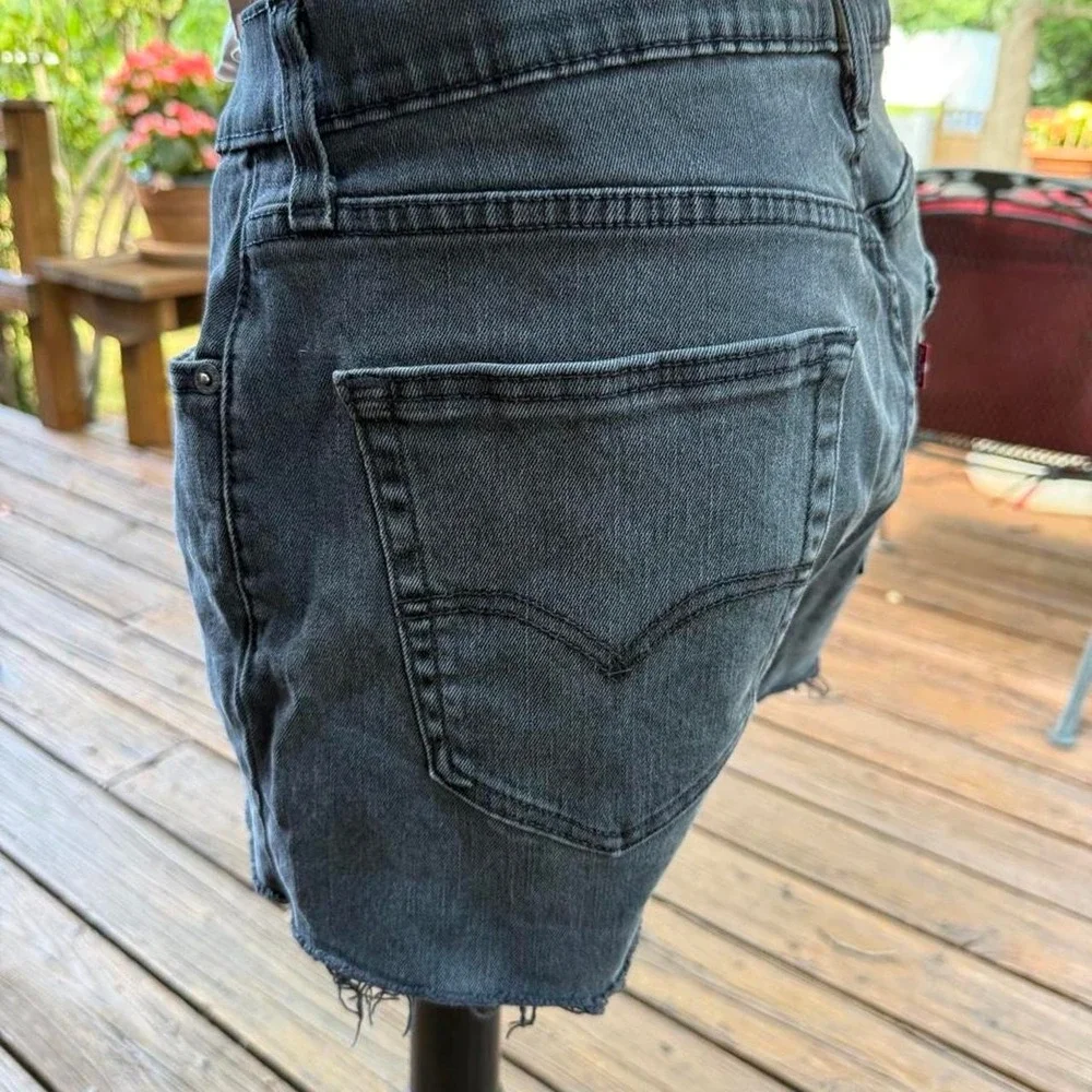 Levis Denim Cut Off Shorts Washed Black Gray Frayed Hem Mens 30